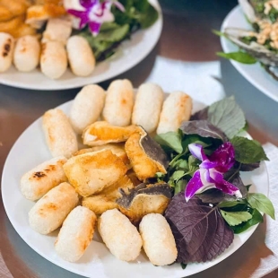 Cá dứa một nắng chiên cơm vắt nướng 