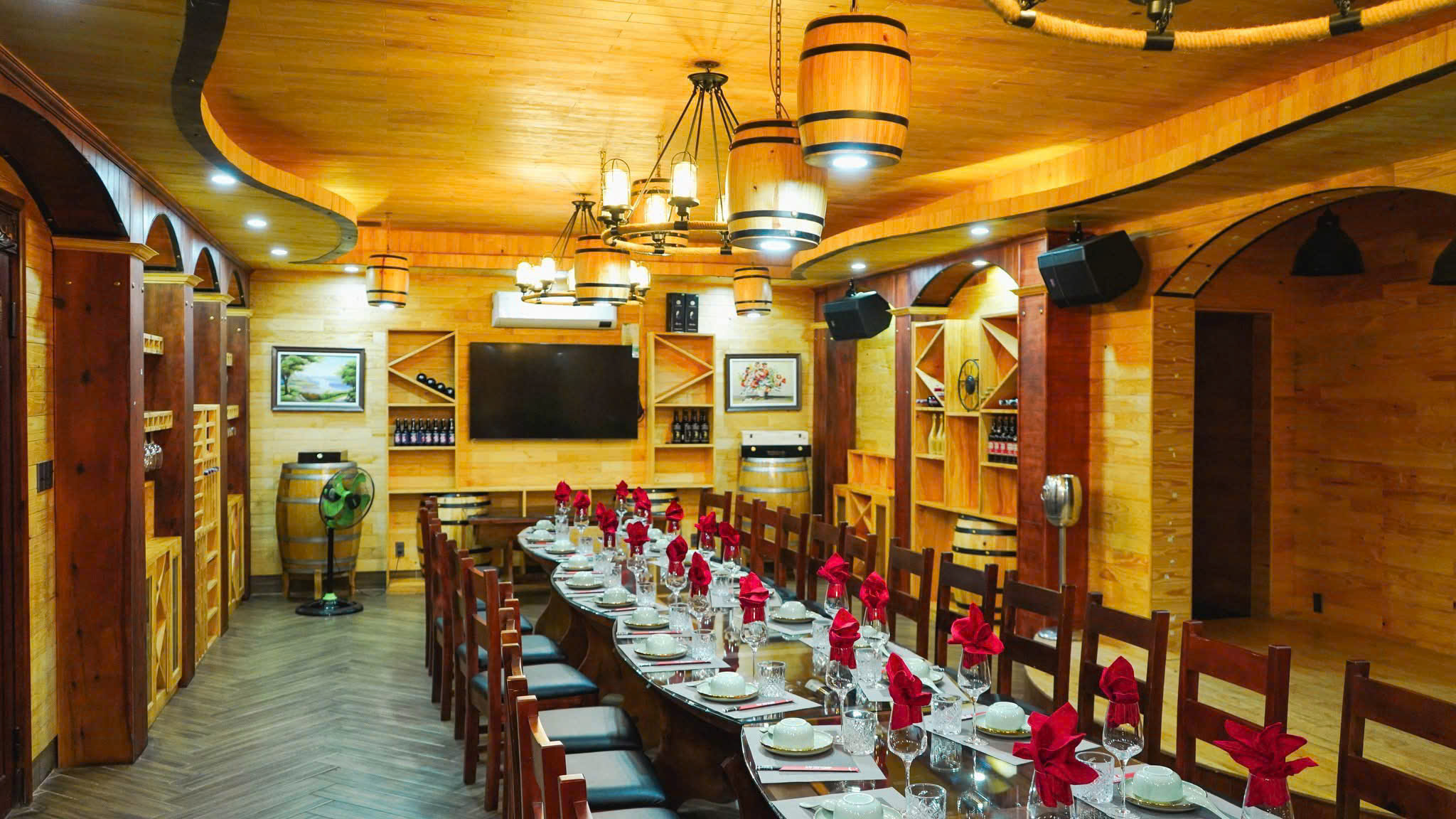 nhà hàng phòng vip bà rịa 